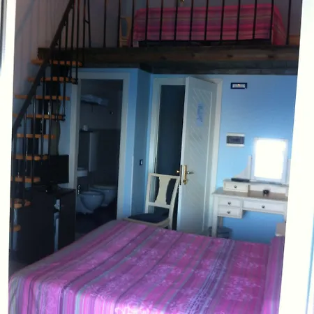 Iulia Hotel Ventotene