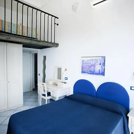 Hotel Iulia 3*