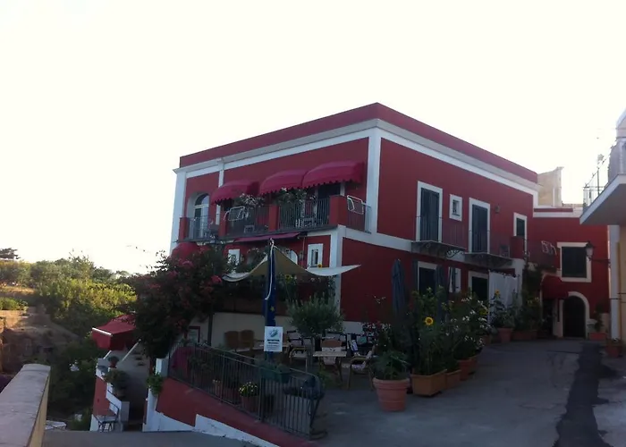 Ξενοδοχείο Iulia 3*