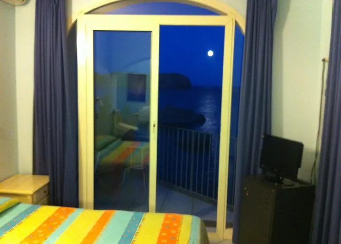 Iulia 3* Βεντοτένε