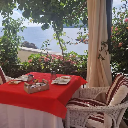 Hotel Iulia Ventotene