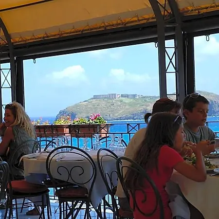 Iulia Hotel Ventotene