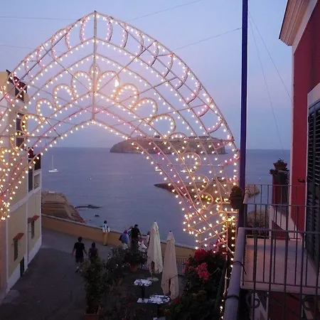 Hotel Iulia Ventotene